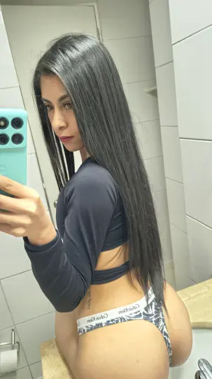 Khloe escort